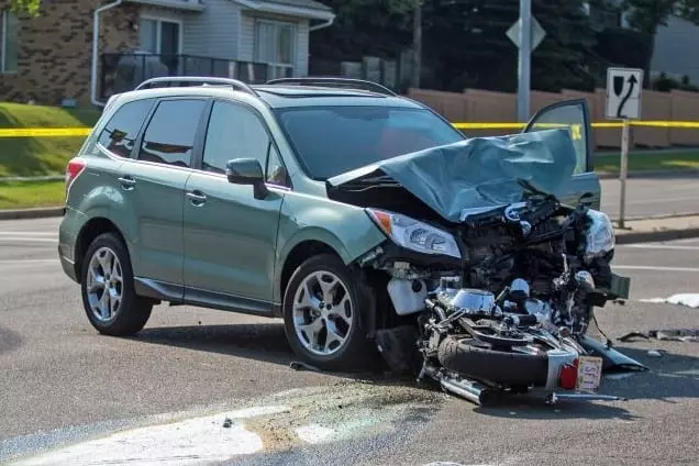 suv in a car crash
